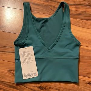 Lululemon Power Pivot Tank in teal lagoon size 2